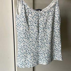 New Brandy Melville Blue Floral Tank